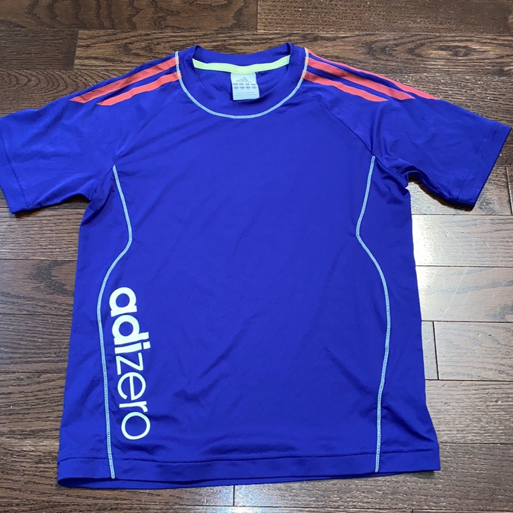 Adidas tee